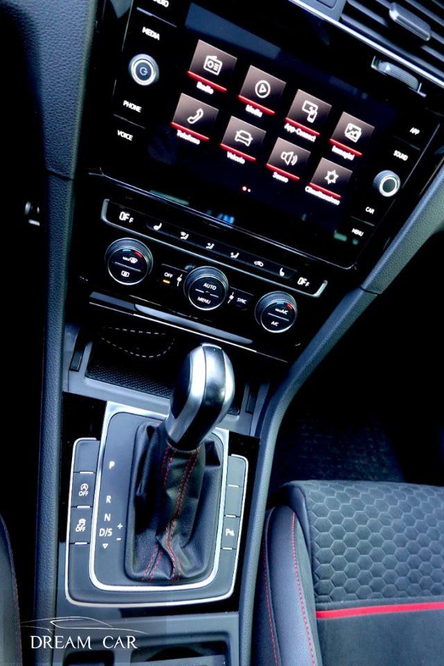 VOLKSWAGEN Golf GTI Performance 2.0 245CV DSG 5p. TETTO-ALCANTARA-19"