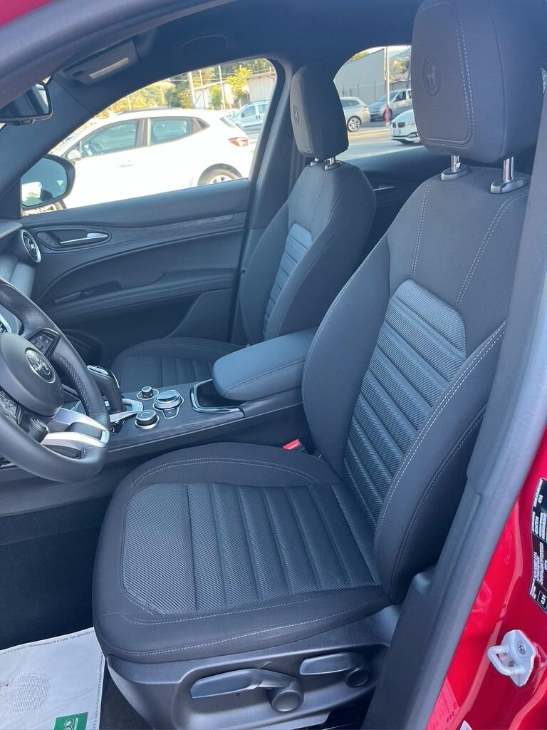 Alfa Romeo Stelvio 2.2 Turbodiesel 160 CV AT8 RWD Ti
