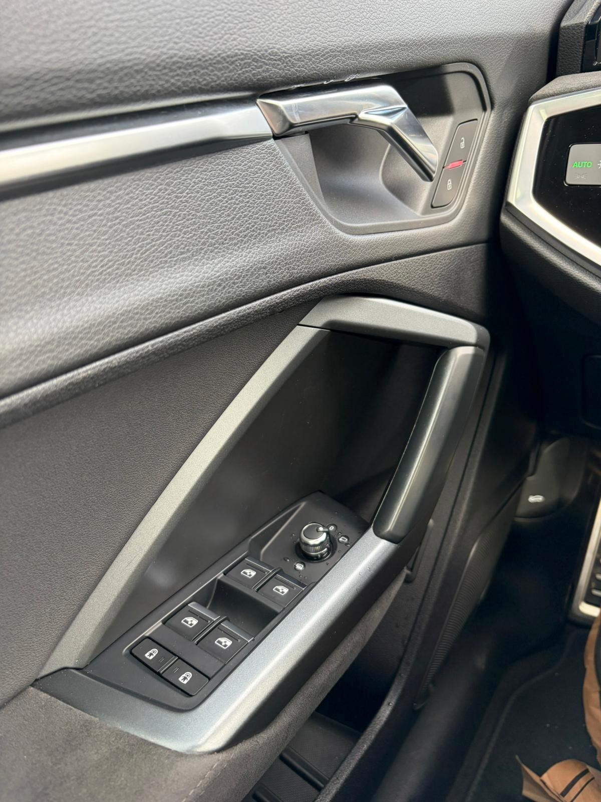 AUDI RS Q3 - FINANZIANBILE