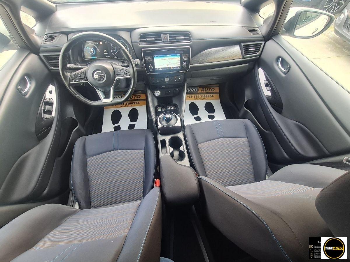 NISSAN Leaf Tekna 40 kWh-Elettrica-20.000 Km