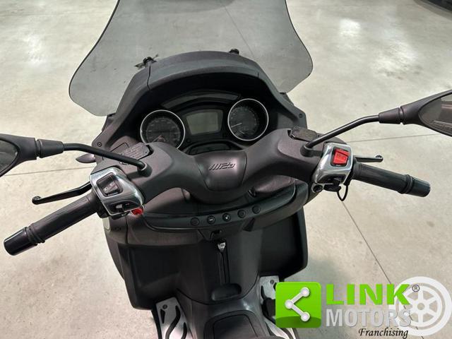 PIAGGIO MP3 SPORT