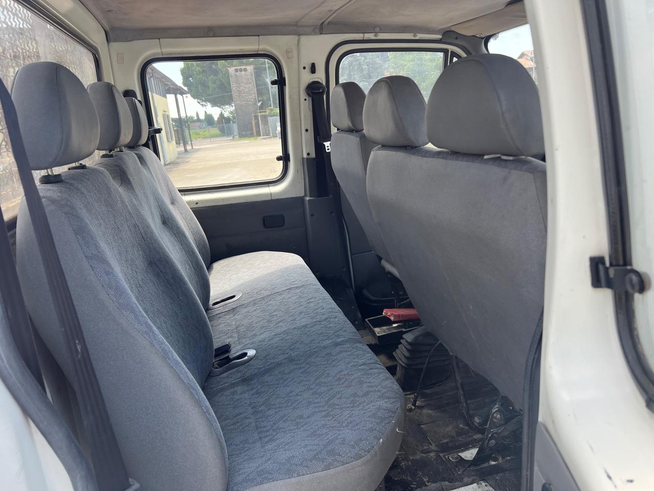 Ford Transit doppia cabina 2.5 TD 6 posti