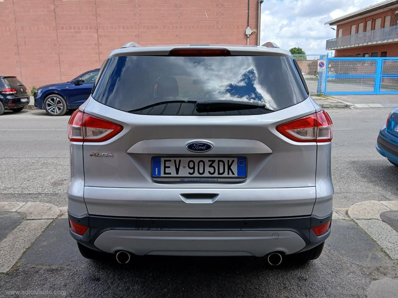 FORD Kuga 2.0 TDCi 140 CV 2WD Titanium