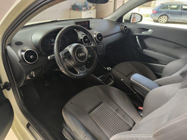 AUDI A1 1.6 TDI 105 CV Ambition