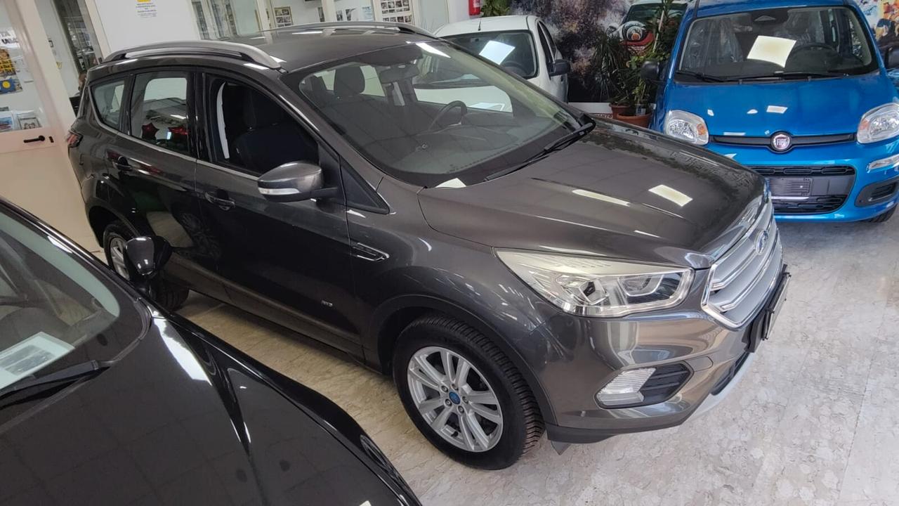 Ford Kuga 2.0 TDCI 150CV 4WD Titanium Powershift Business