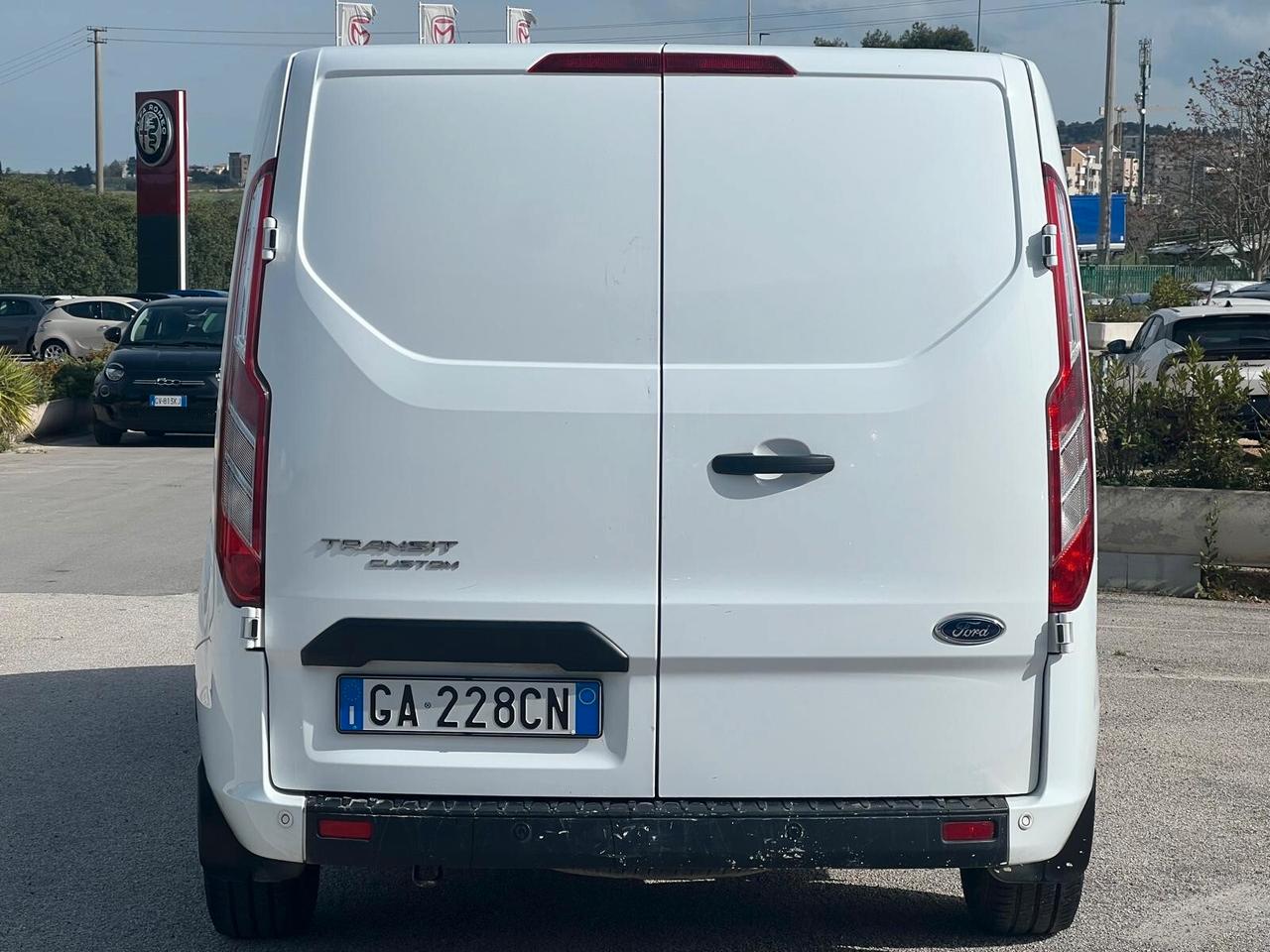 Ford Transit Custom 340 2.0 TDCi 130 PC Furgone