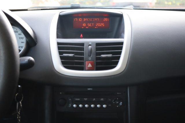 PEUGEOT 207 1.4 ECO GPL 75CV 5Porte Sport per NEOPATENTATI