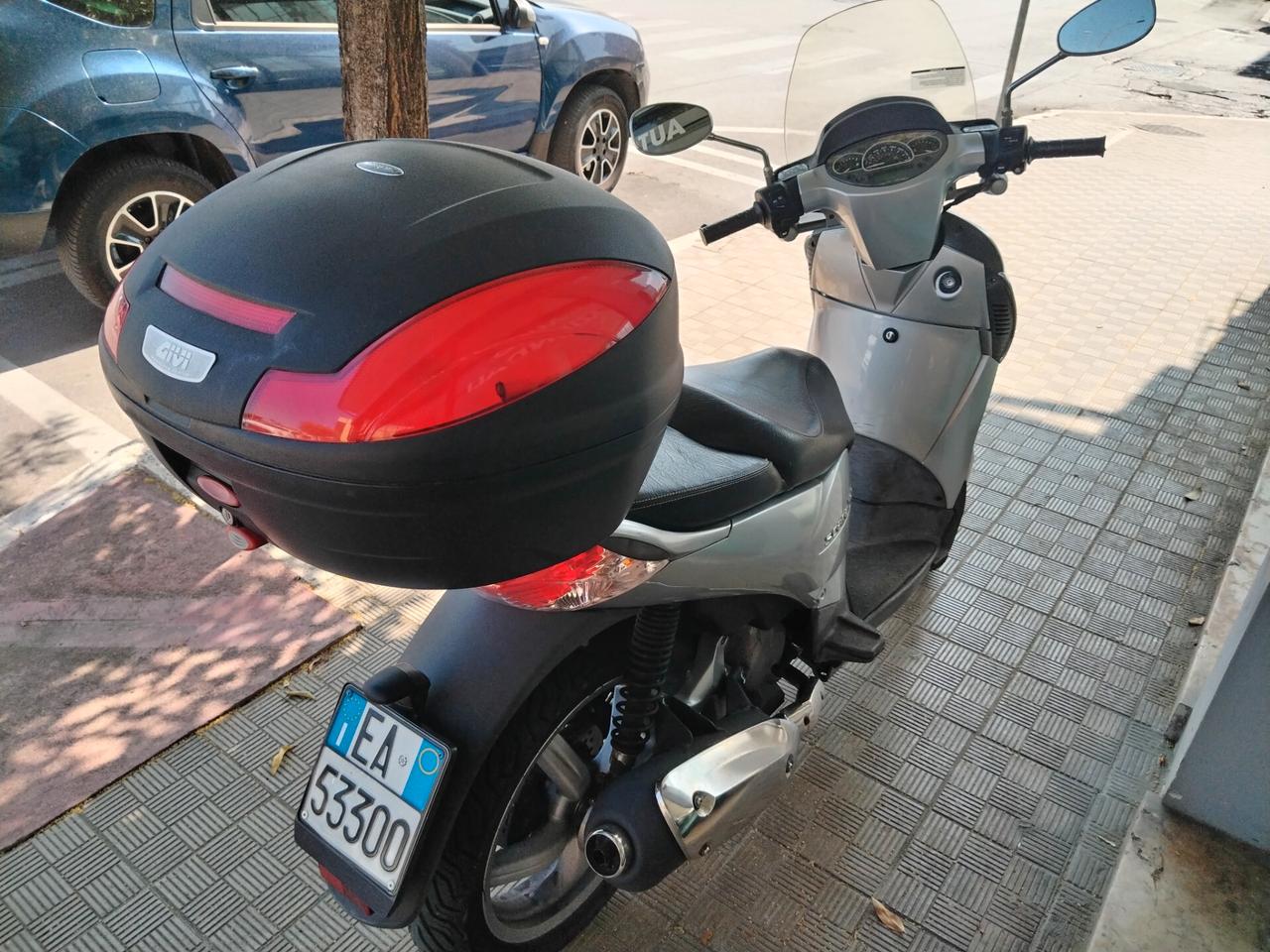 APRILIA SCARABEO 200