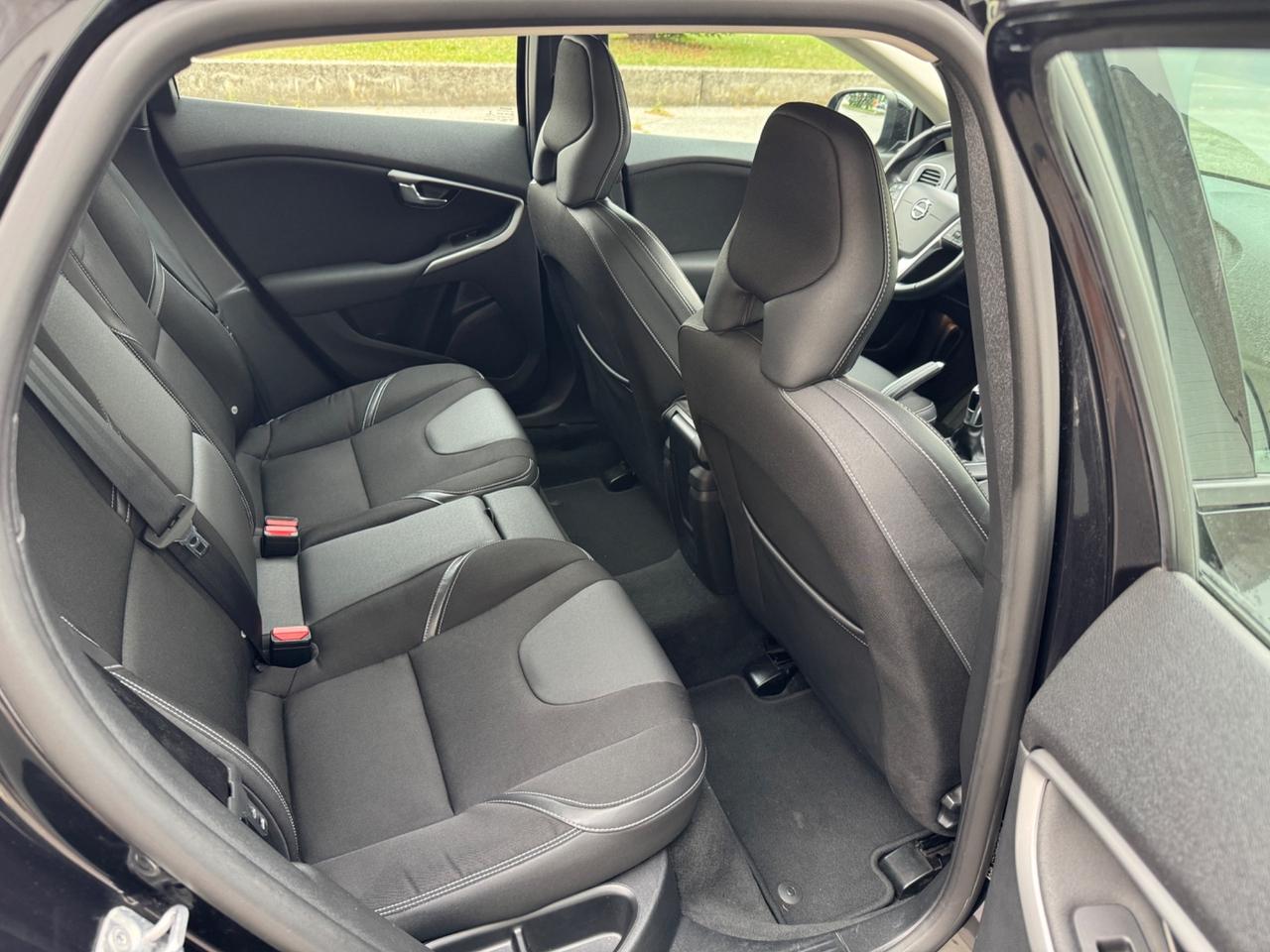 Volvo V40 D3 Business Plus