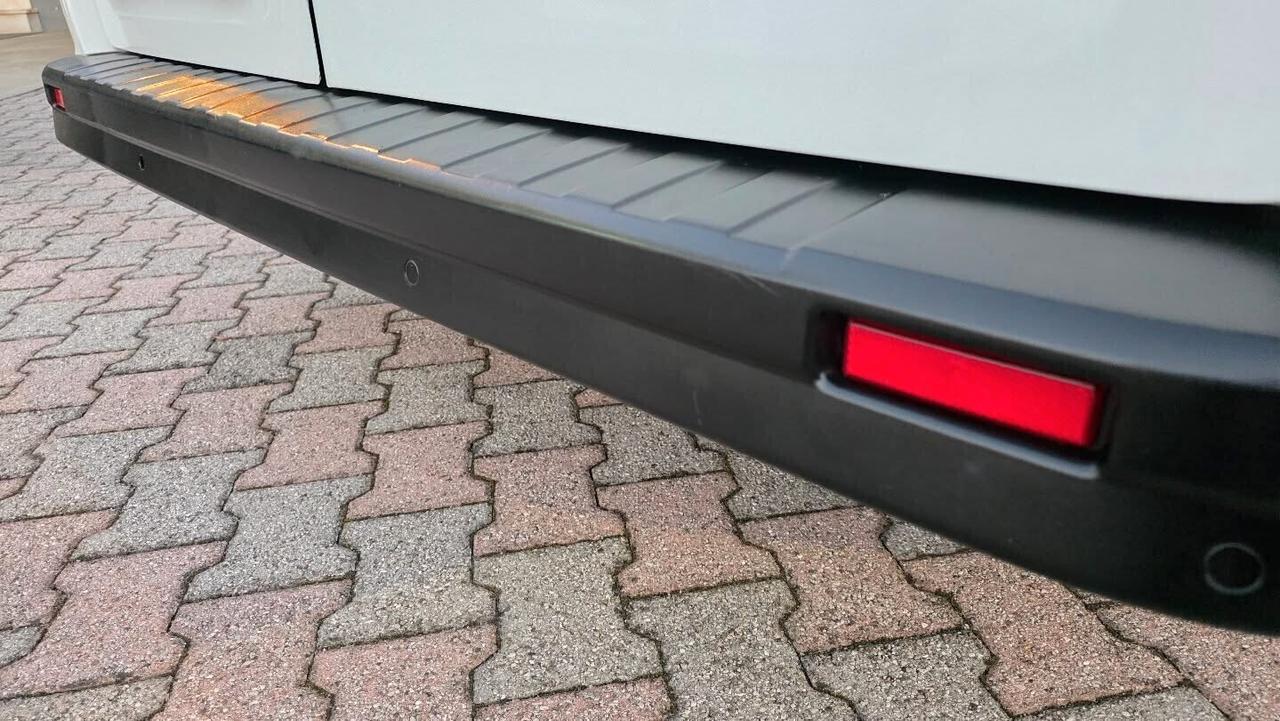 Opel Vivaro 1.6 dCi BiTurbo 125CV 9 posti Nazionale