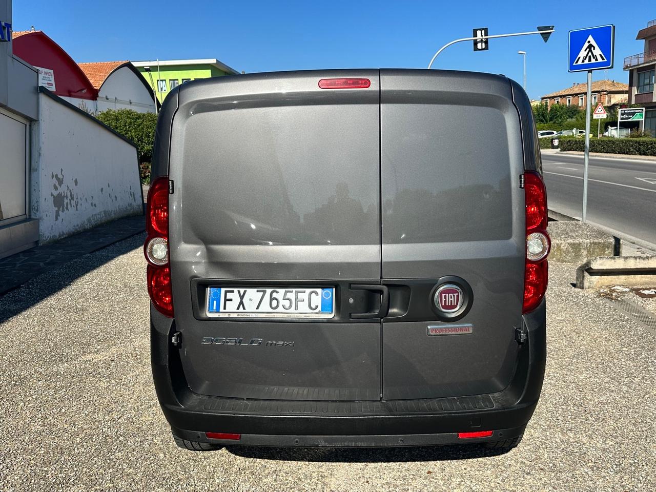Fiat doblo maxi 3 posti 1.6 mtj 120cv lounge