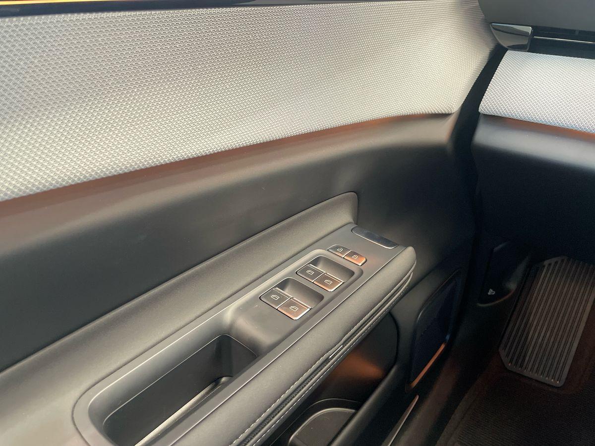 POLESTAR Polestar 4 Dual Motor