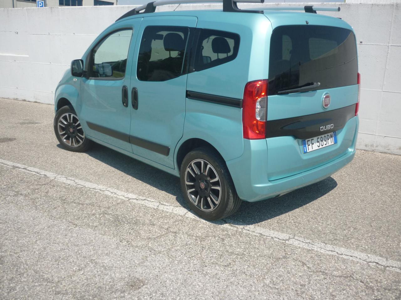 Fiat Qubo 1.4 8V CV 77 Lounge Natural Power