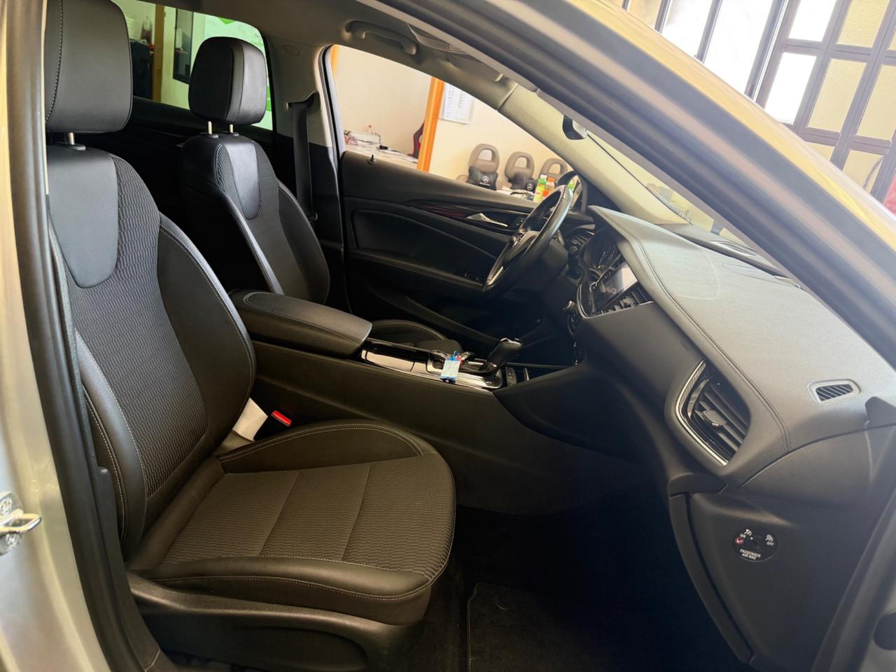 Opel Insignia 2.0 CDTI S&S aut. Sports Tourer Business