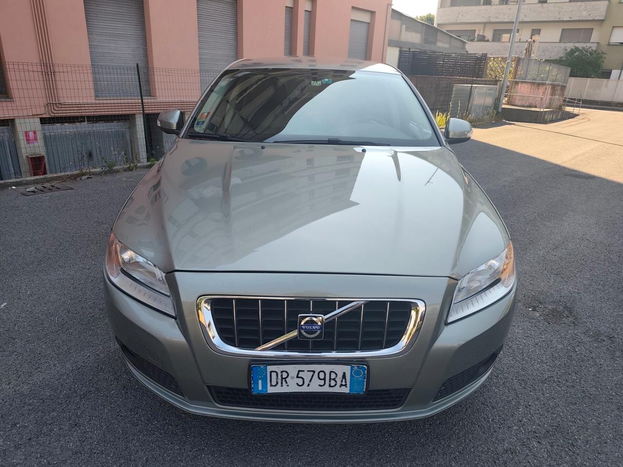 Volvo V70 2.4 D5 frizione volano nuove