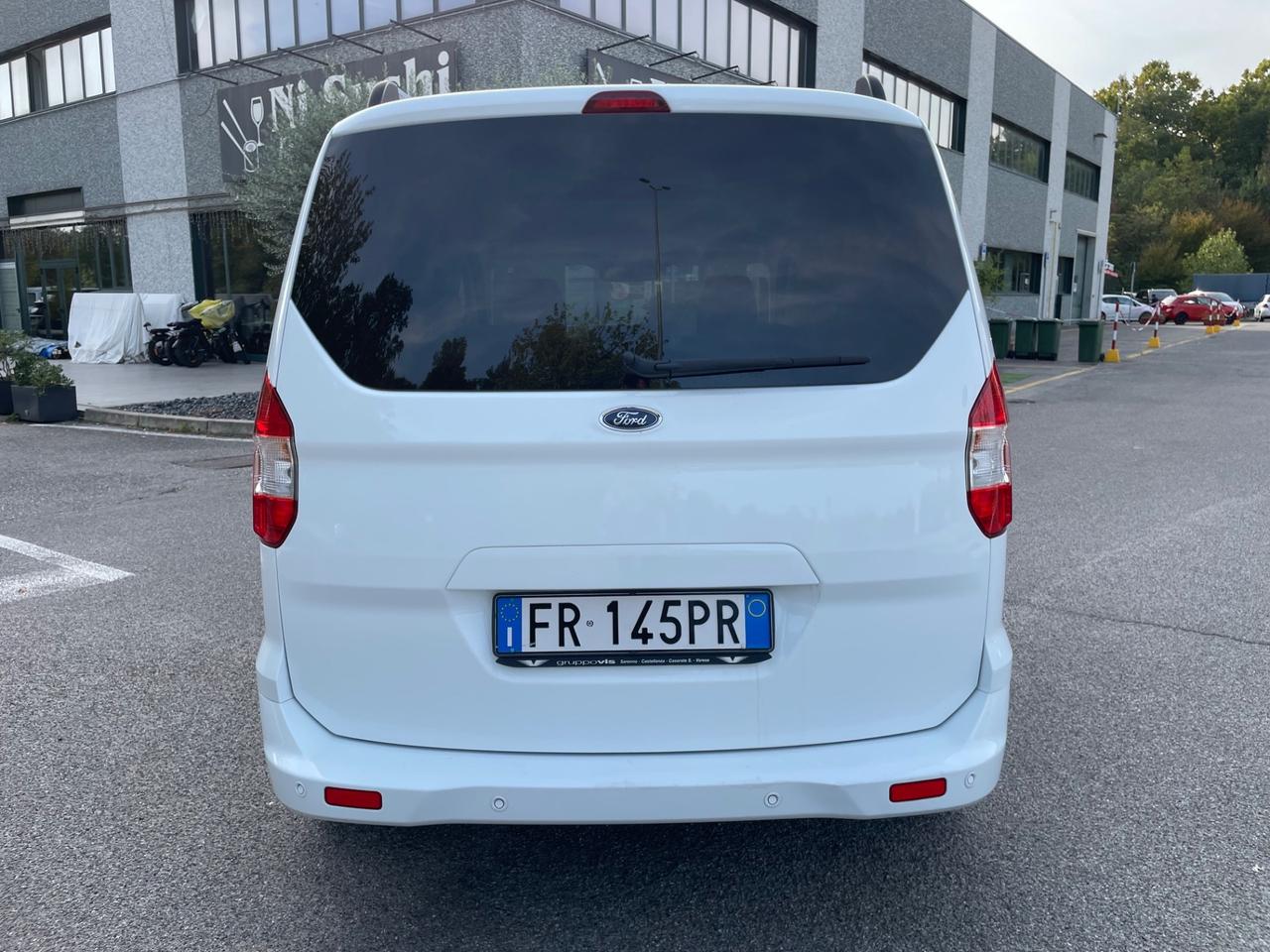 Ford Tourneo Courier 1.5 TDCI 100 CV Sport