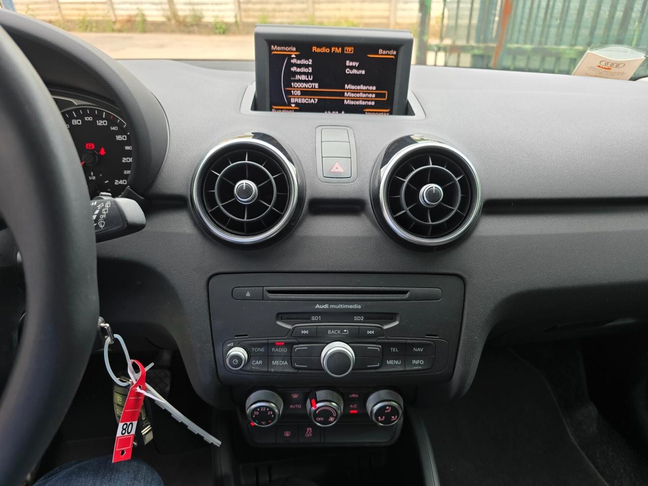 Audi A1 SPB 1.6TDI 90CV S.LINE DSG 75000KM-2013