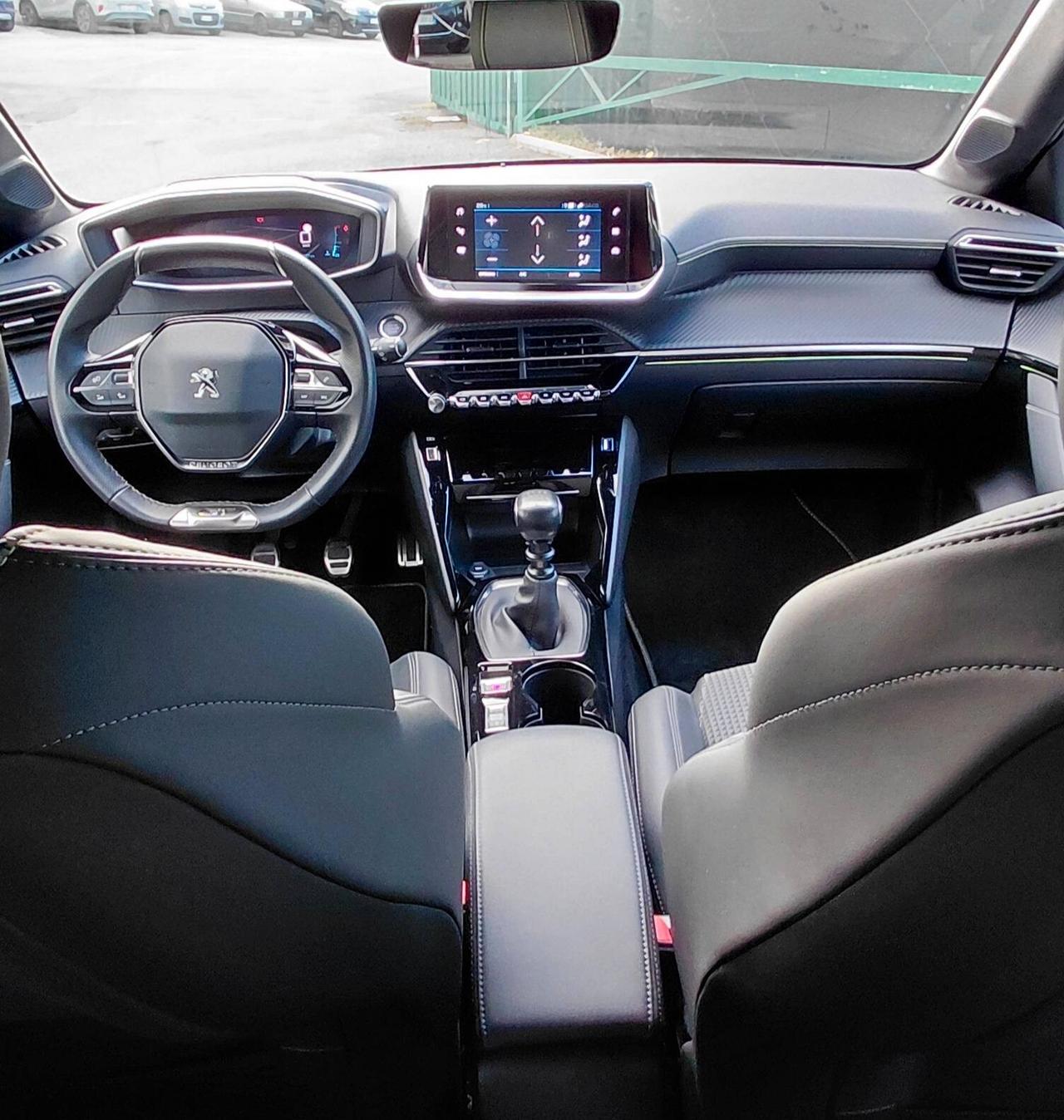 Peugeot 208 PureTech 100cv GT