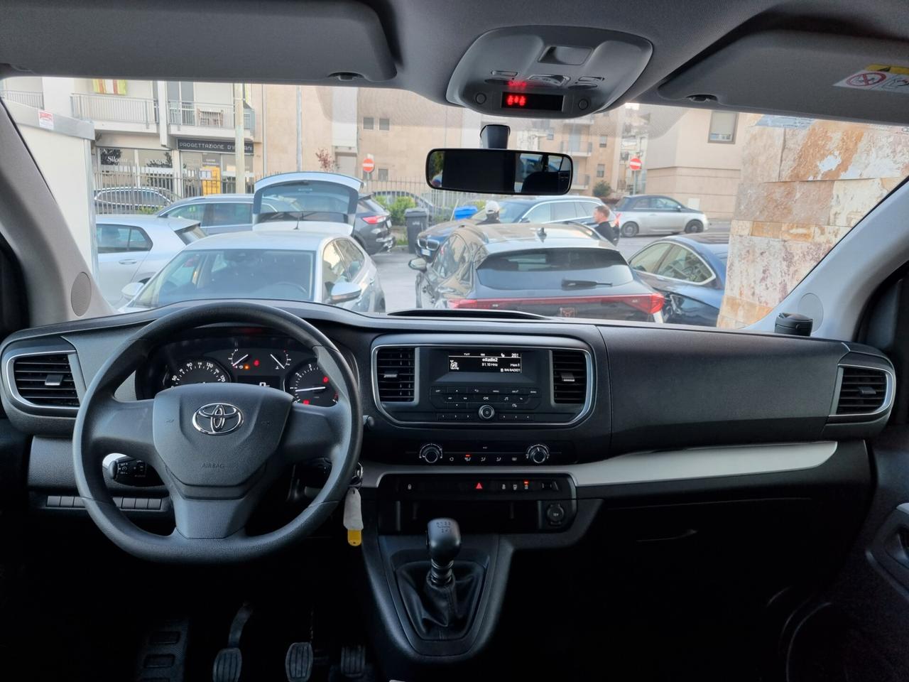 Toyota Proace Verso 1.4D STYLE disabili