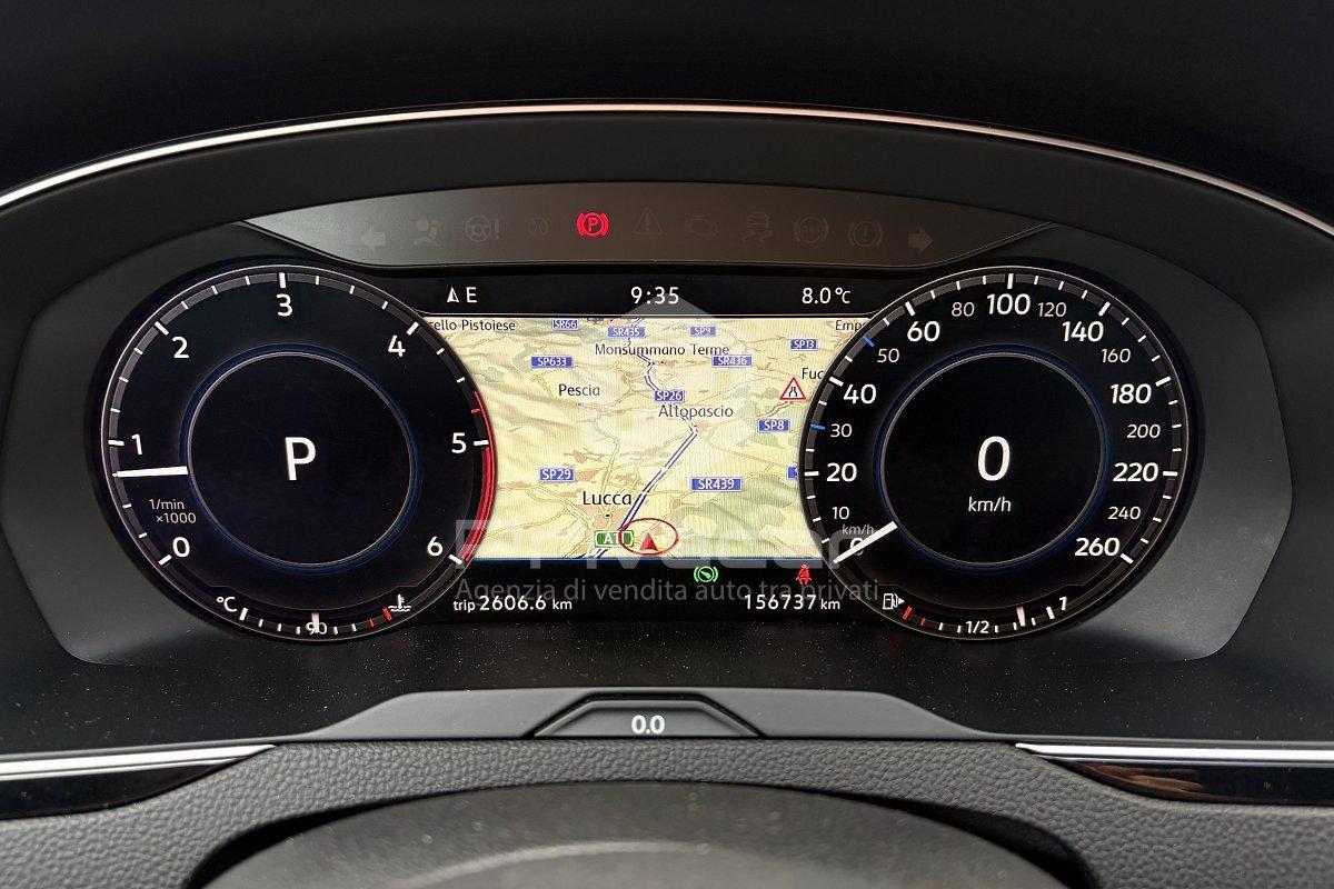 VOLKSWAGEN Passat Variant 2.0 TDI DSG Executive BlueMotion Tech.