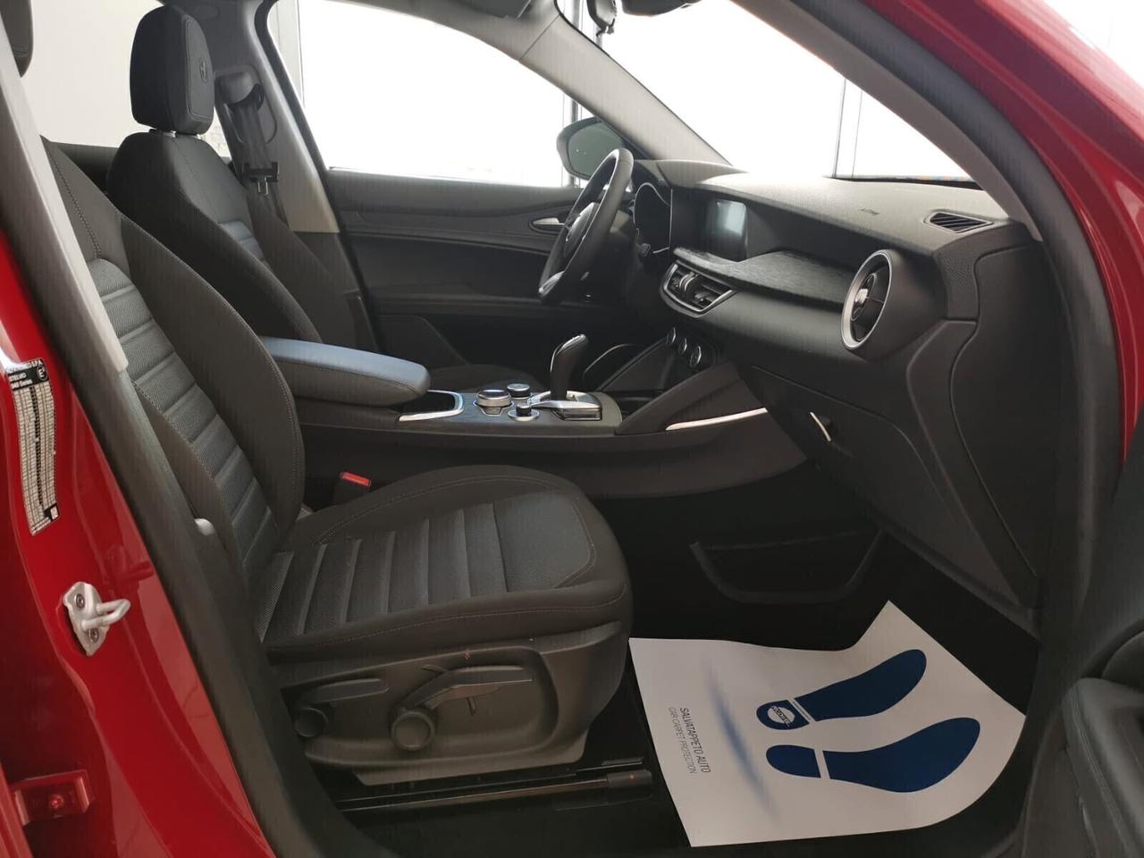 Alfa Romeo Stelvio 2.2 Turbodiesel 160 CV AT8 RWD Super