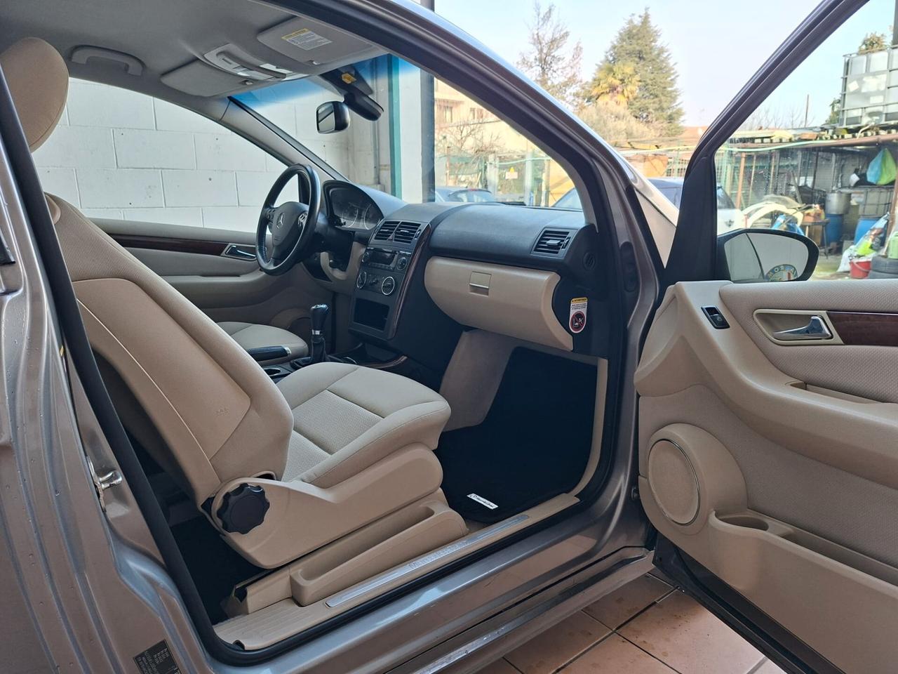 Mercedes-benz A 180 CDI Coupé Elegance, ok neop.