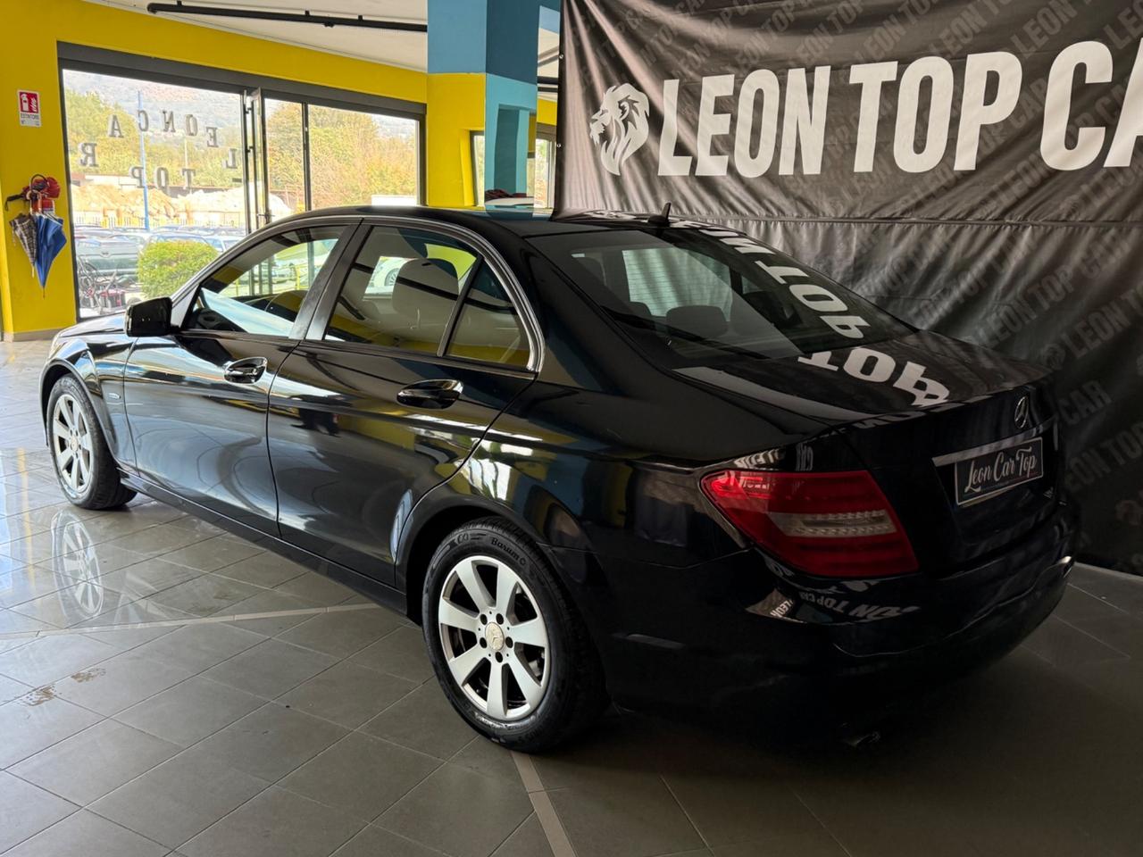 Mercedes-benz C 220 CDI BlueEFFICIENCY Avantgarde