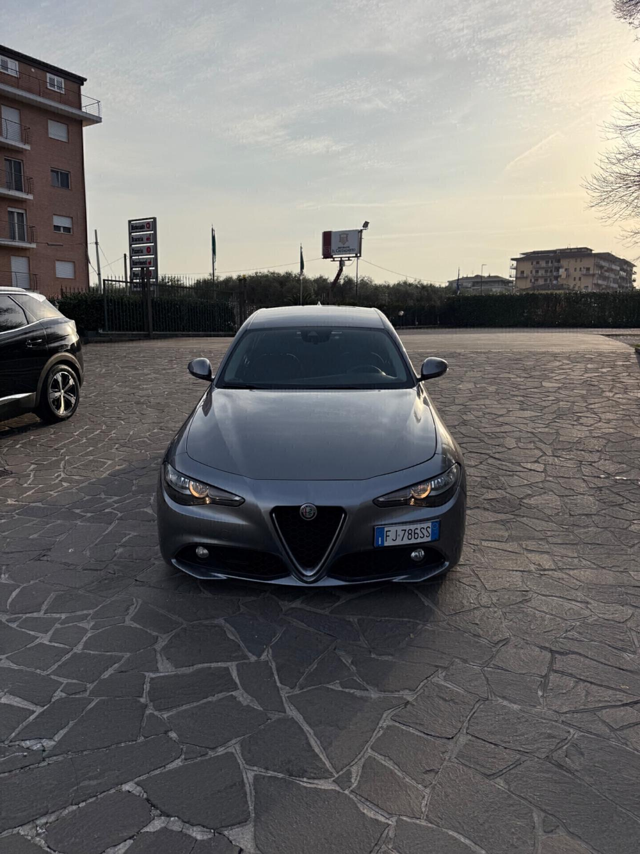 Alfa Romeo Giulia 2.2 Turbodiesel 150 CV