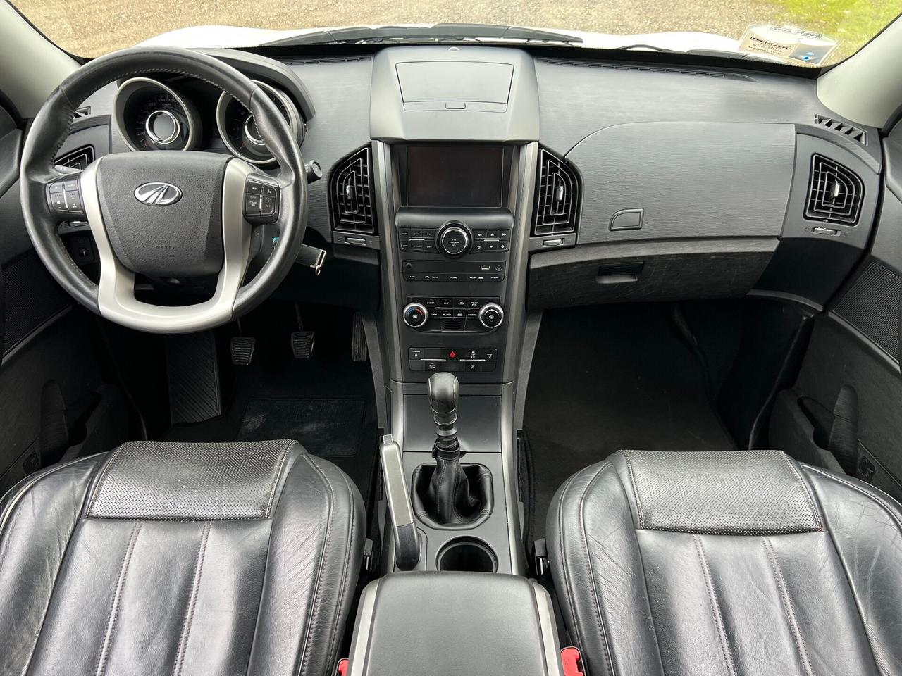 Mahindra XUV500 2.2 16V FWD 7 Posti