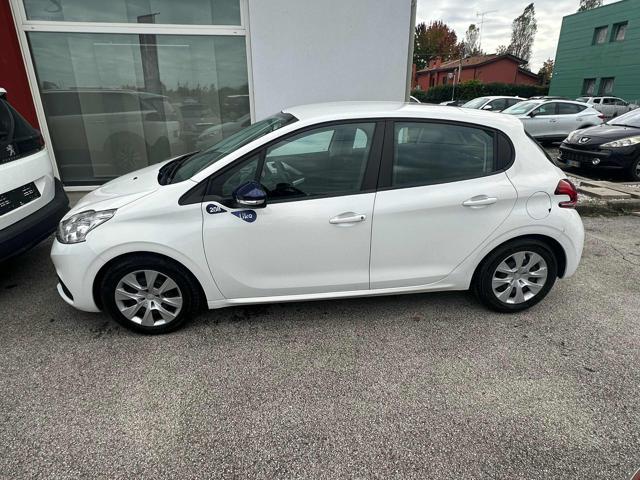 PEUGEOT 208 PureTech 1.2 Like