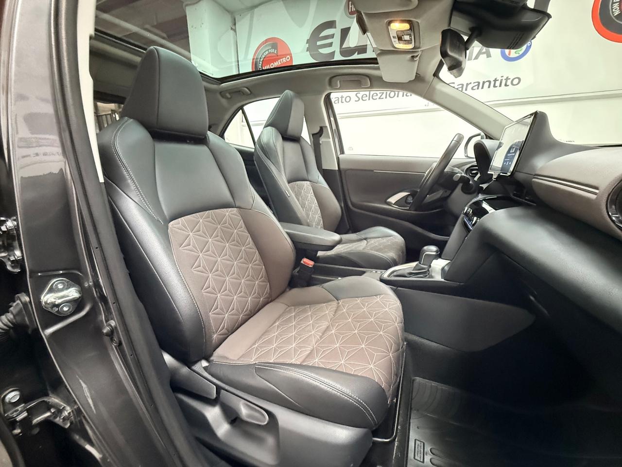 Toyota Yaris Cross 1.5 Hybrid 5p. E-CVT AWD-i Lounge Neopatentati 05/2022 Euro 6D Temp