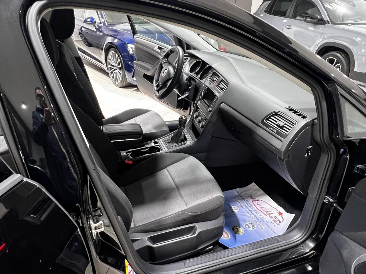 Volkswagen Golf 1.6 TDI 5p. Highline BlueMotion Technology