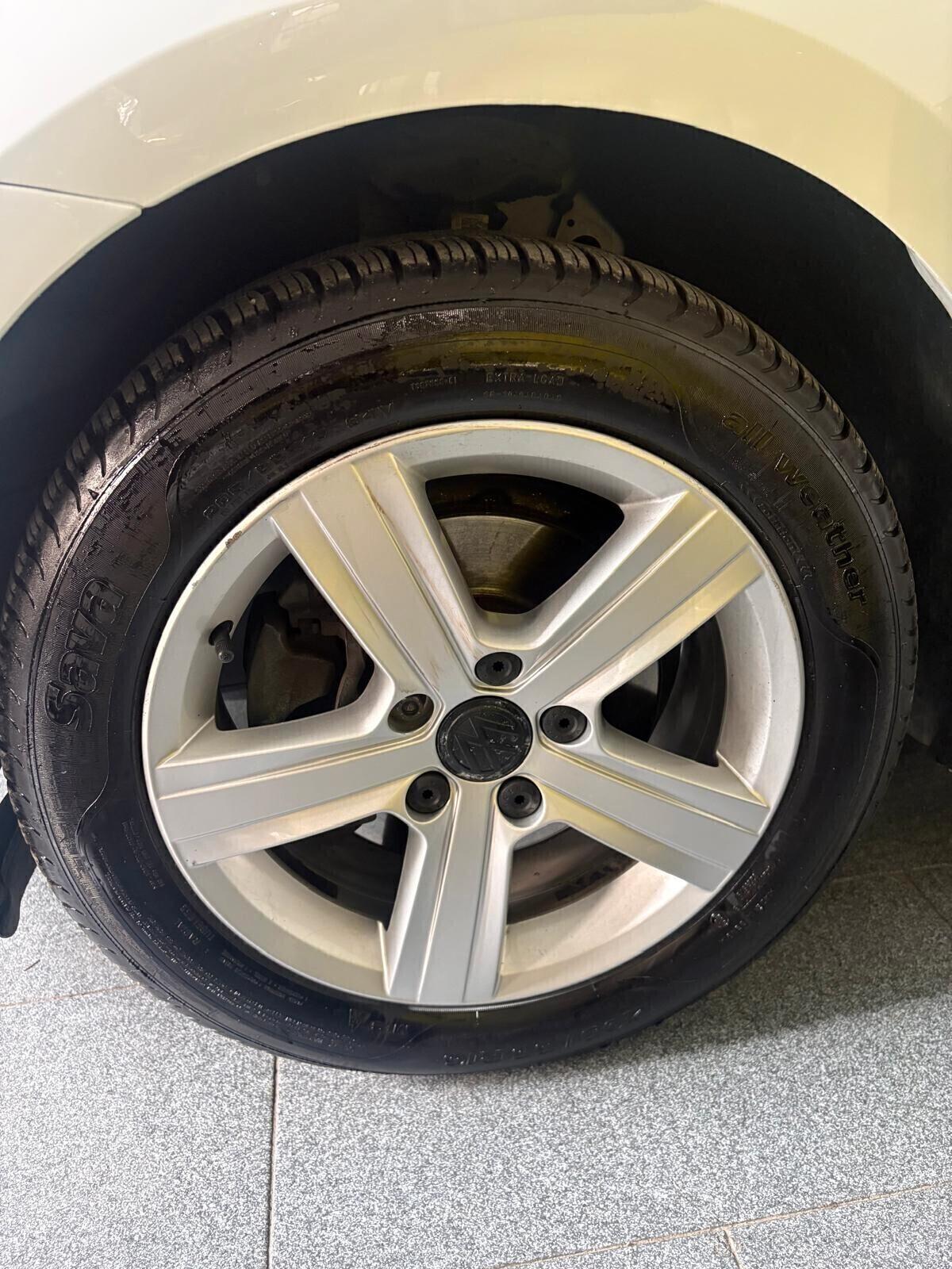 Volkswagen Golf 1.6 TDI DSG 5p. Highline BlueMotion Technology