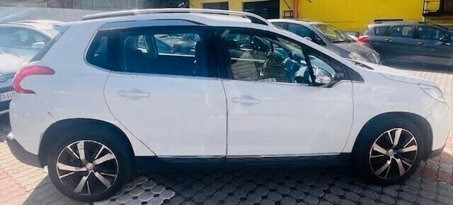 Peugeot 2008 1.6 e-HDi 92 CV Stop&Start Allure NEOPATENTATI