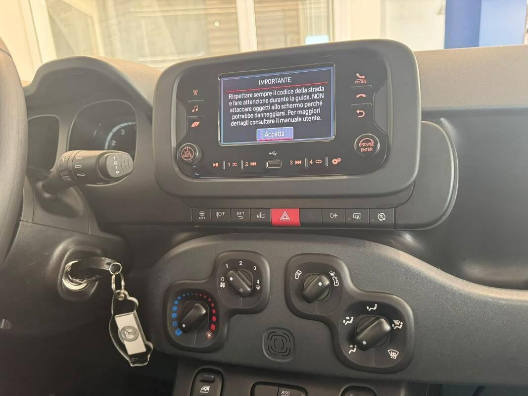 Fiat Panda 1.0 firefly hybrid s&s 70cv