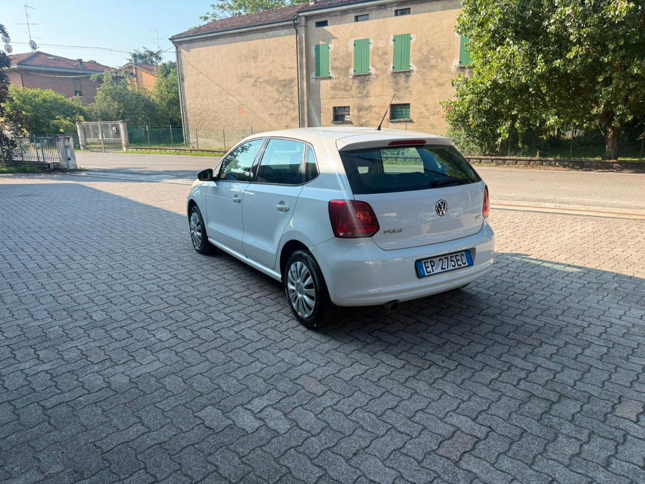Volkswagen Polo 5 Porte Polo 5p 1.6 tdi Comfortline 90cv OK NEOPATENTATO