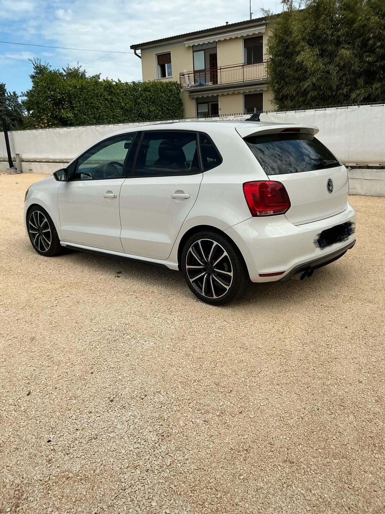 Volkswagen Polo 1.4 TSI DSG 5 porte GTI