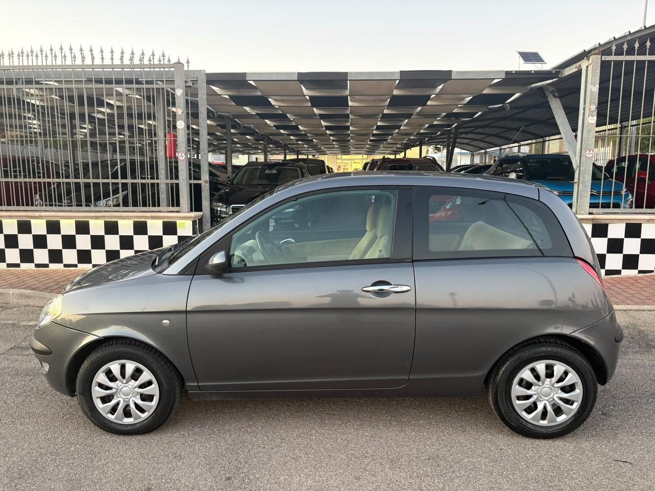 Lancia Ypsilon 1200 Argento 2005