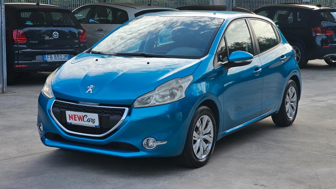 Peugeot 208 1.2 VTi 82 CV 5 porte Allure