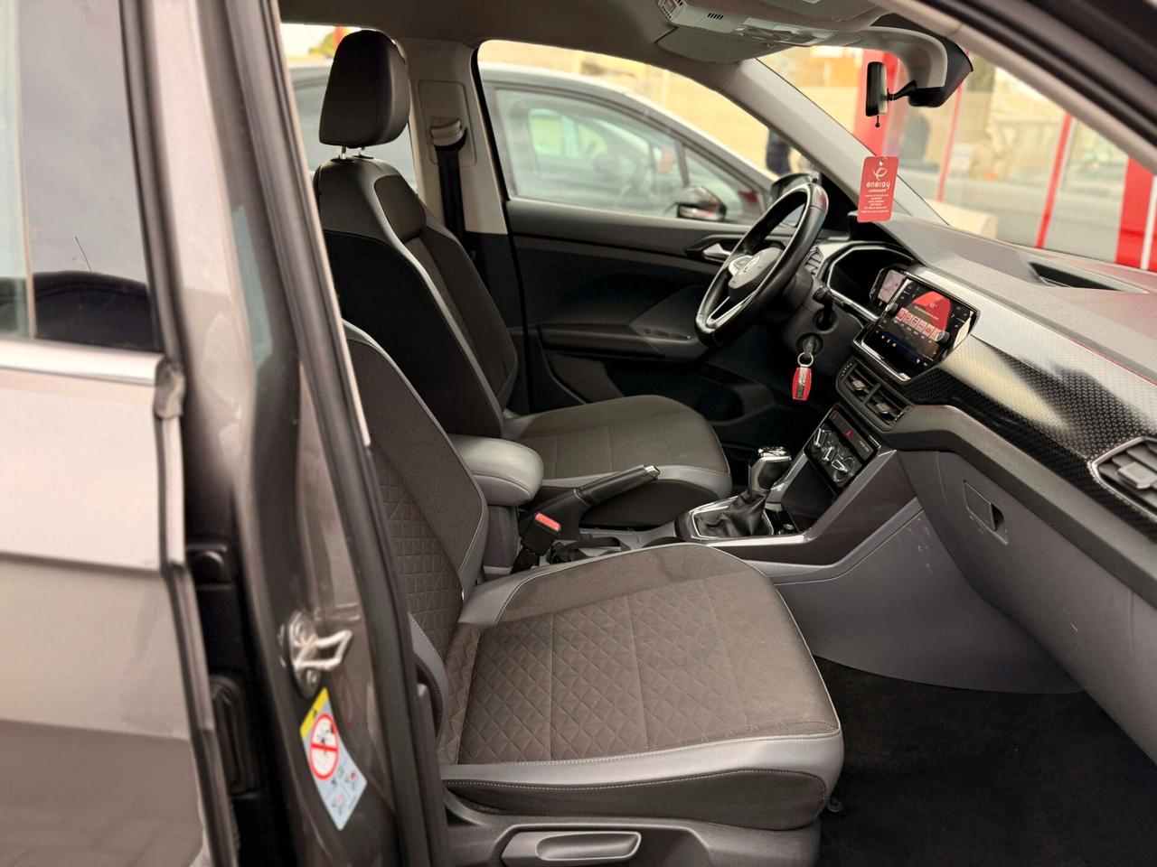 Volkswagen T-Cross 1.6 TDI DSG SCR Advanced BMT BELLA