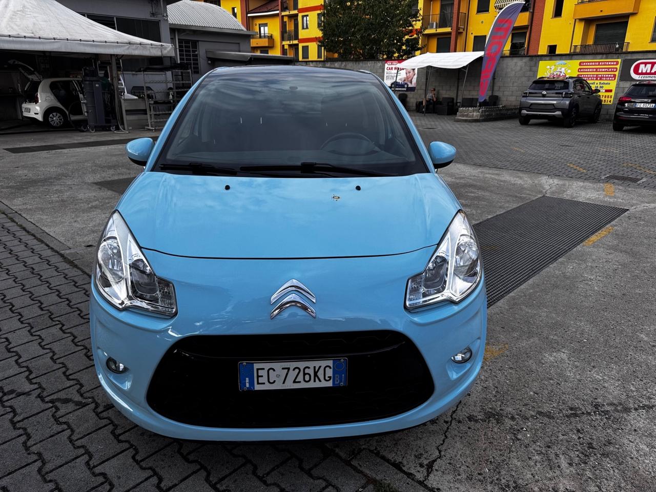 Citroen C3 1.4 HDi 70 neopatentati con gancio traino
