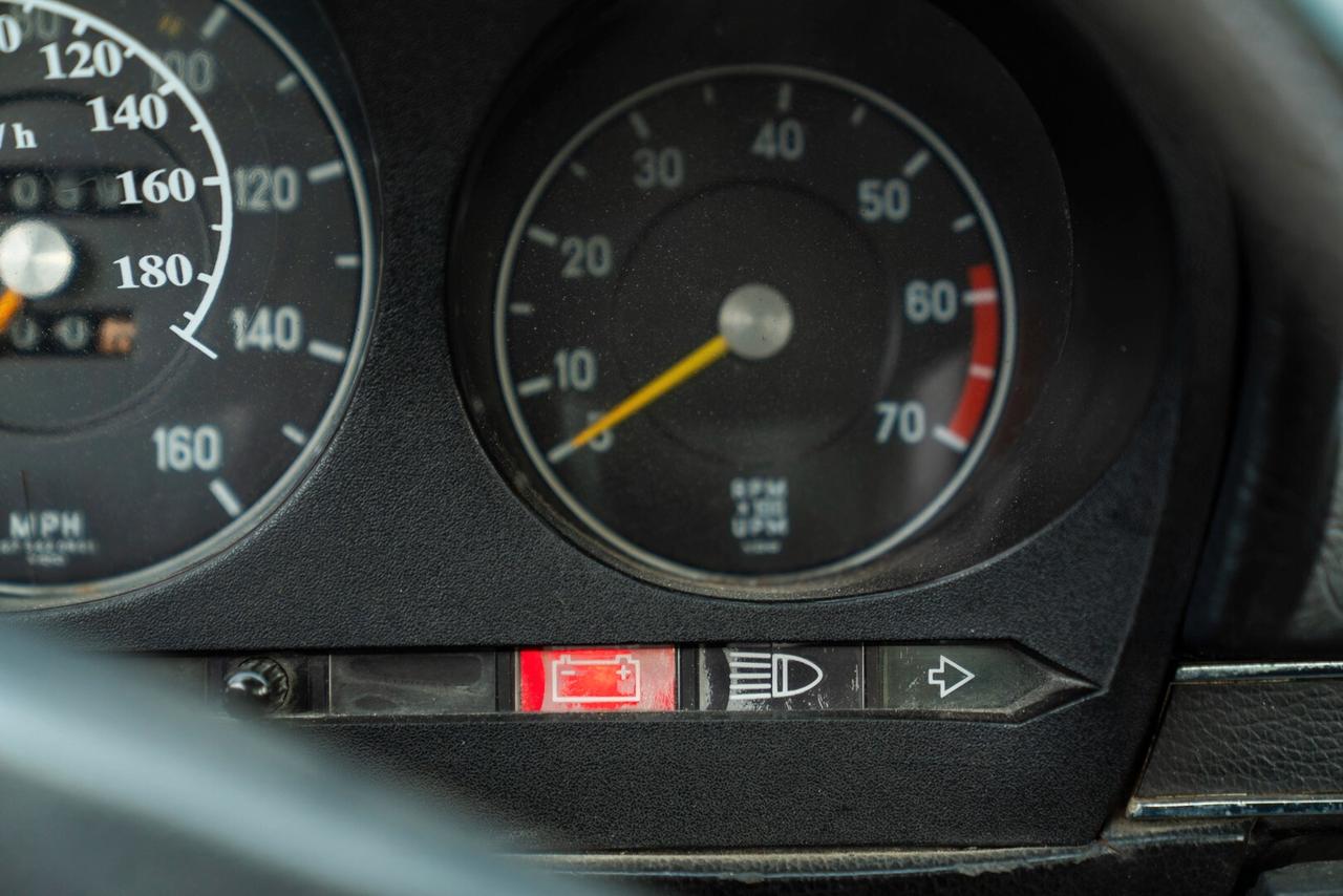 Mercedes-benz 450 SL - MER00258