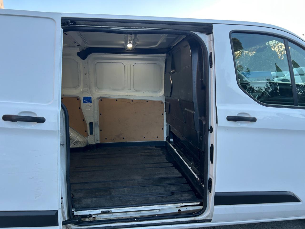 Ford Transit Custom 2.0 TDCi 130CV Euro6