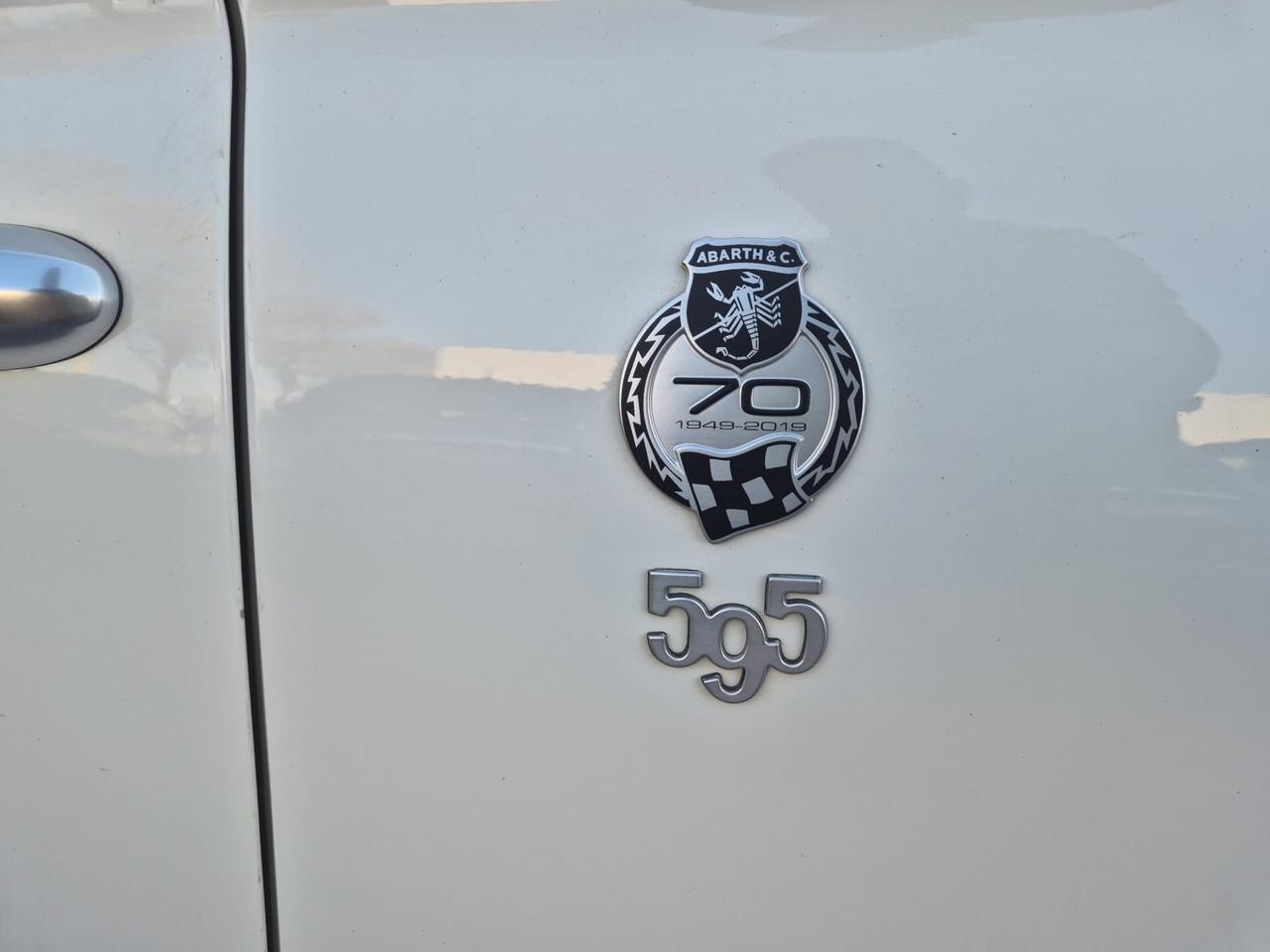 Abarth 595 1.4 T-Jet 145CV Vers. 70th Anniversario