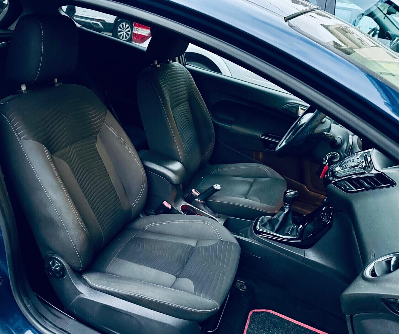 Ford Fiesta 1.5 TDCi 75CV 3 porte Ok Neopatentati