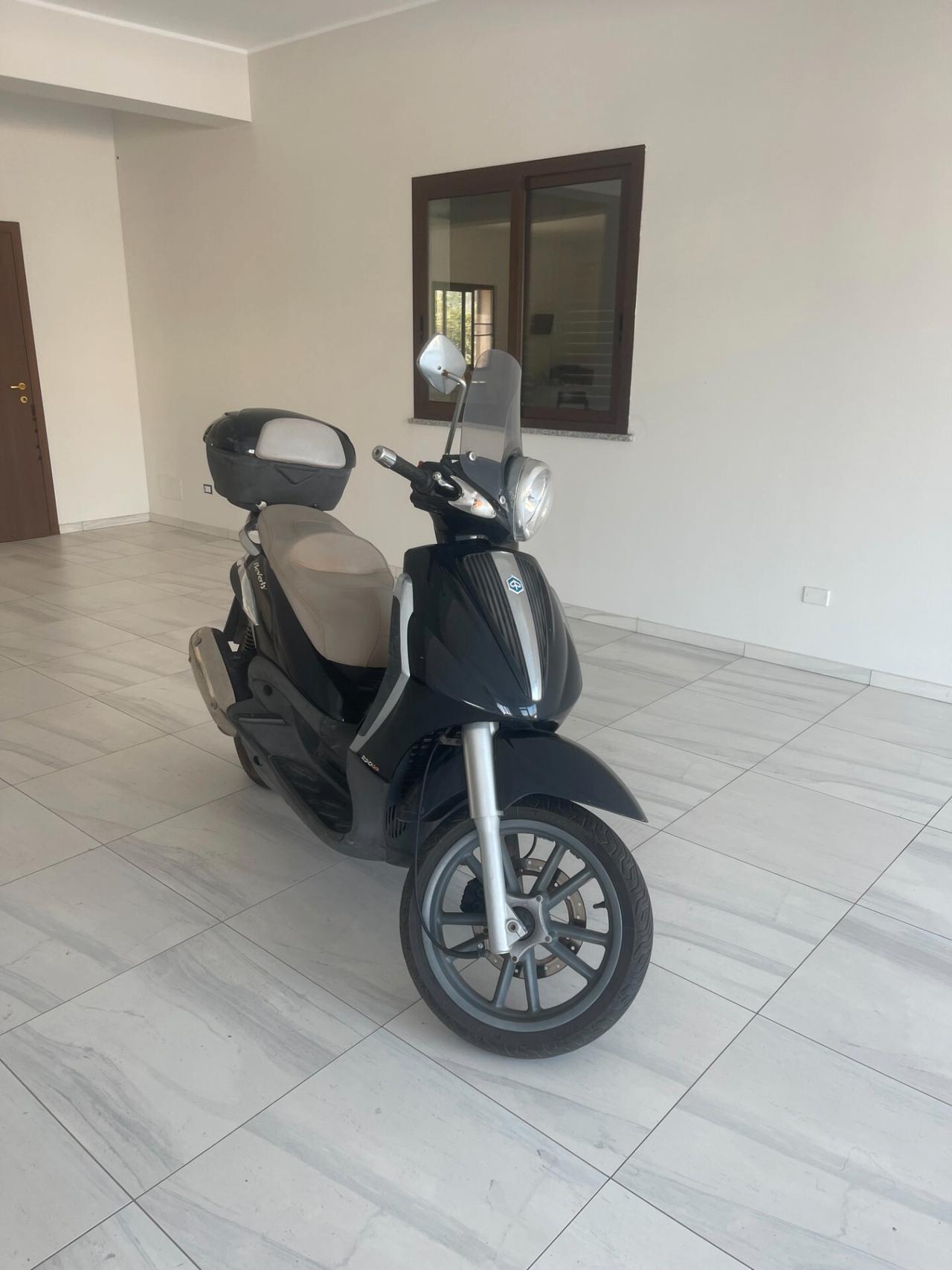Piaggio Beverly 250 i.e. TOURER
