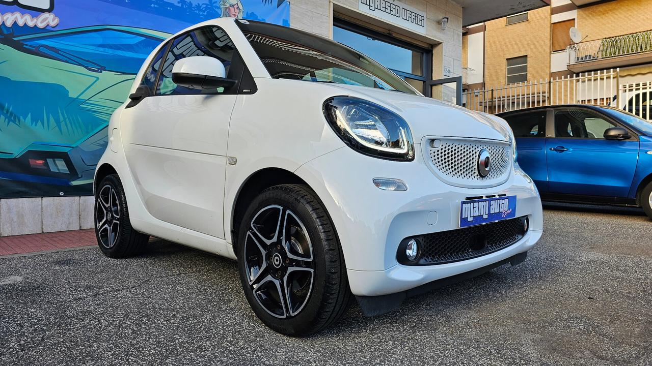 Smart ForTwo 90 0.9 Turbo twinamic Passion UNIPRO CERCHI 16 NAV ANDROID