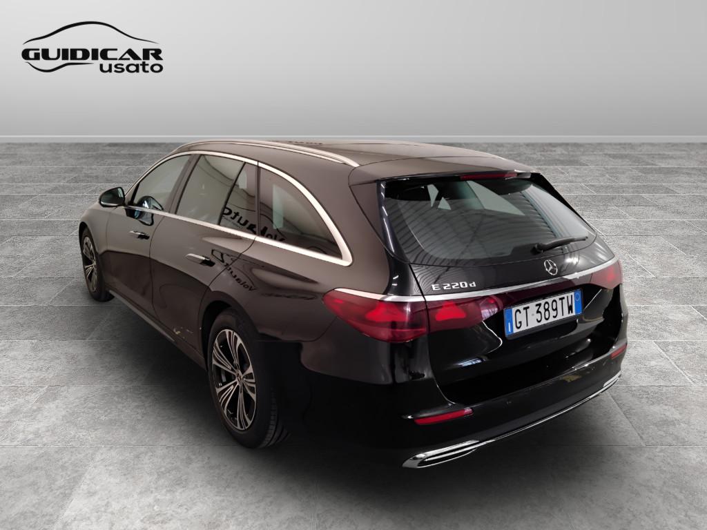 Mercedes-Benz Classe E - S214 SW - E SW 220 d Advanced auto