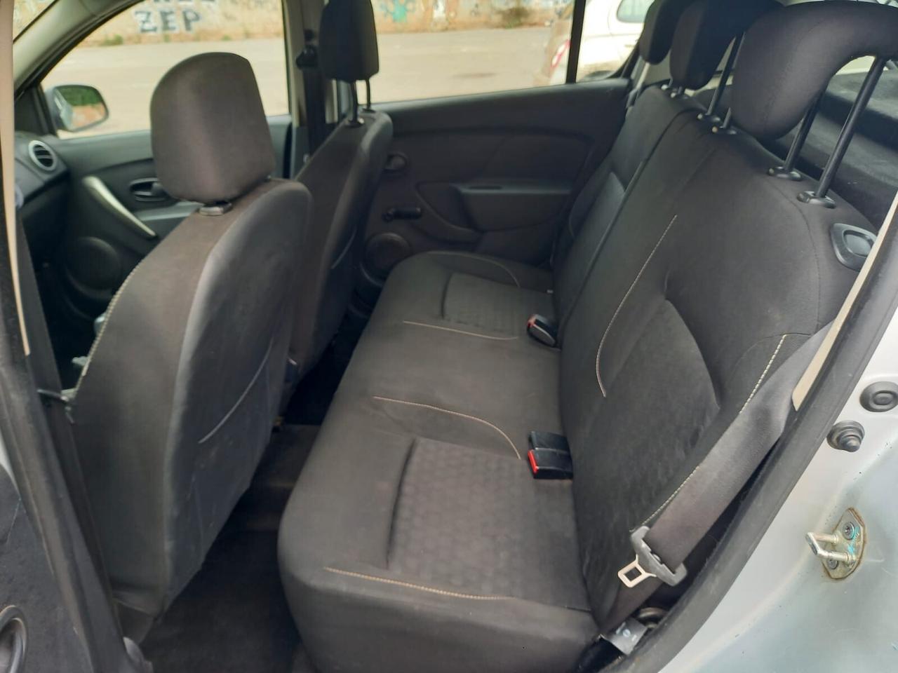 Dacia Sandero GPL CASA MADRE GARANZIA 12 MESI