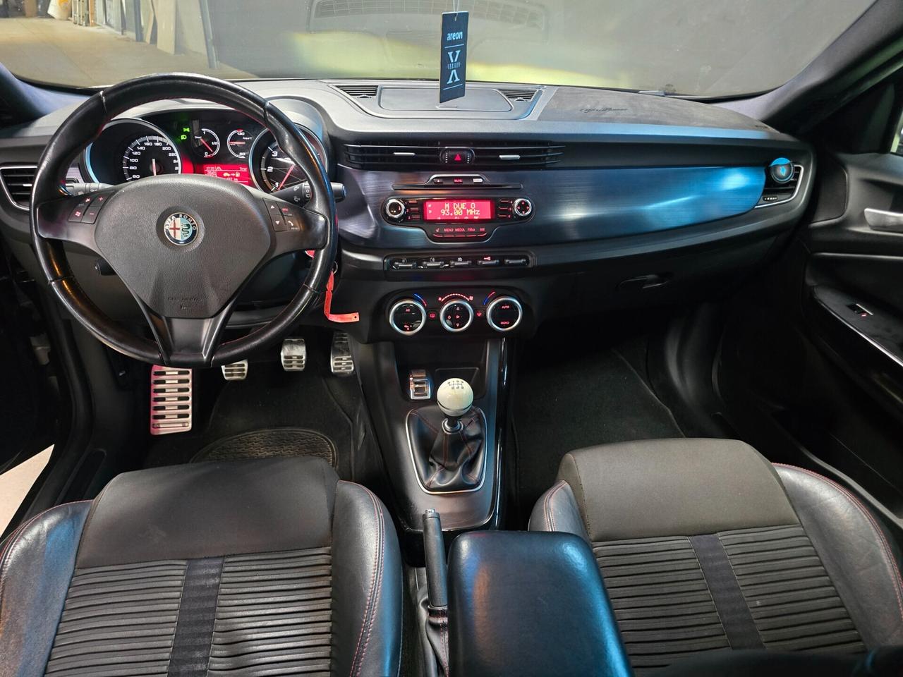 Alfa Romeo Giulietta 2.0 JTDm-2 140 CV Exclusive